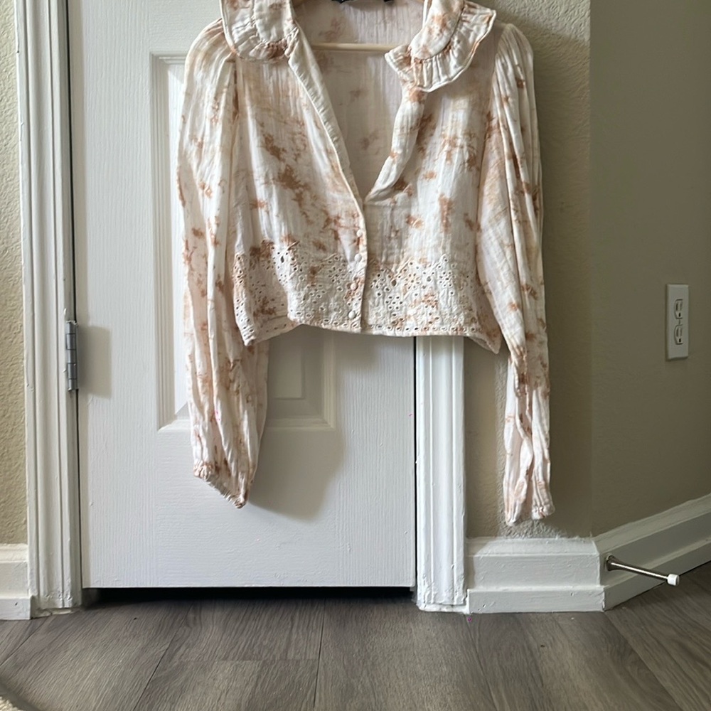 Zara Cream Puff Sleeve Crop Blouse